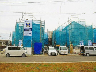 【外観】 | ☆区画整理事業地内全８棟分譲☆カースペース全棟２台！藤沢市菖蒲沢 | 現在建築中となっております。