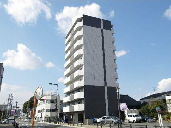 レジデンス悠海(西尾)の外観