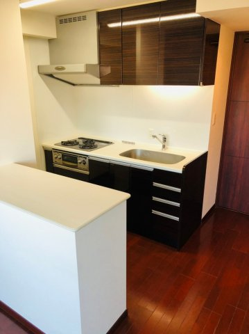 仲介手数料0！！ラドーニ清水のキッチン