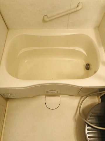 仲介手数料0！！ラドーニ清水の浴室