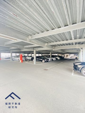 コアマンション春日大谷Ⅱの駐車場
