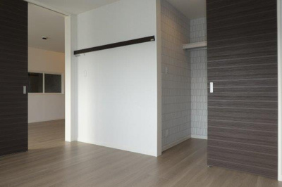 【洋室】 | エスポアヒルズ