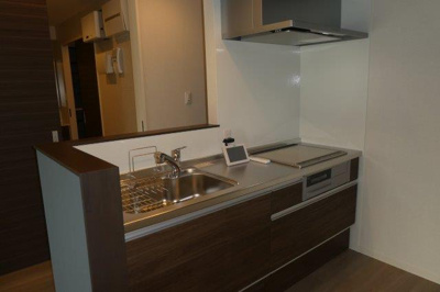 【キッチン】 | エスポアヒルズ | ３口IHコンロ付システムキッチン