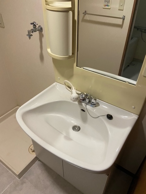 YKハイツ西明石北の独立洗面台