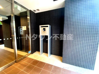 【ロビー】 | エステムコート名古屋栄プレシャス | 建物の内部です