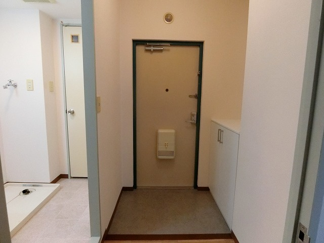 【玄関】 | メゾンアイリス