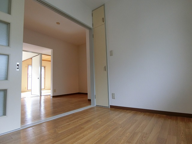 【寝室】 | メゾンアイリス