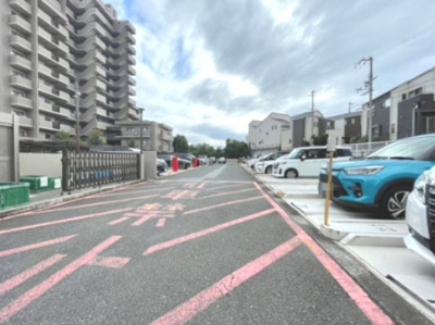 【駐車場】 | メイツ南千里
