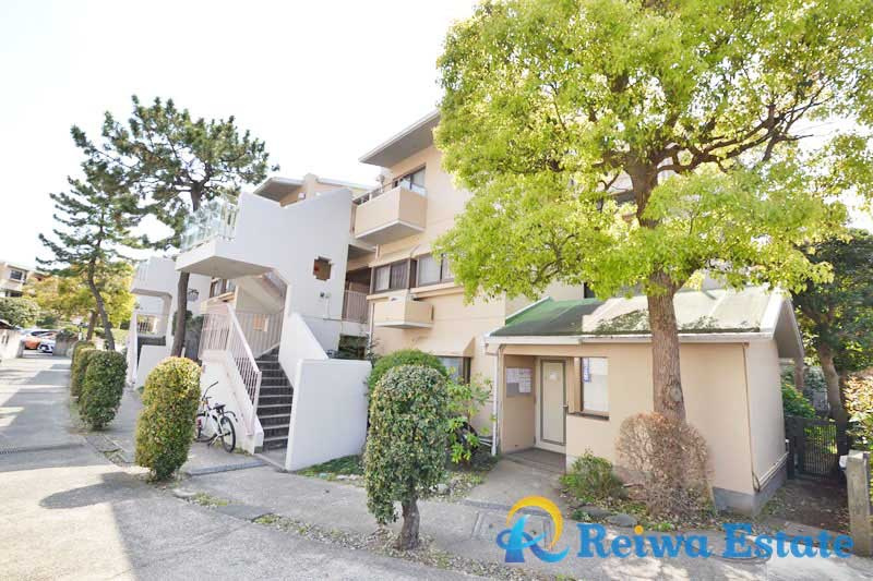 茅ヶ崎東海岸ハイツの外観