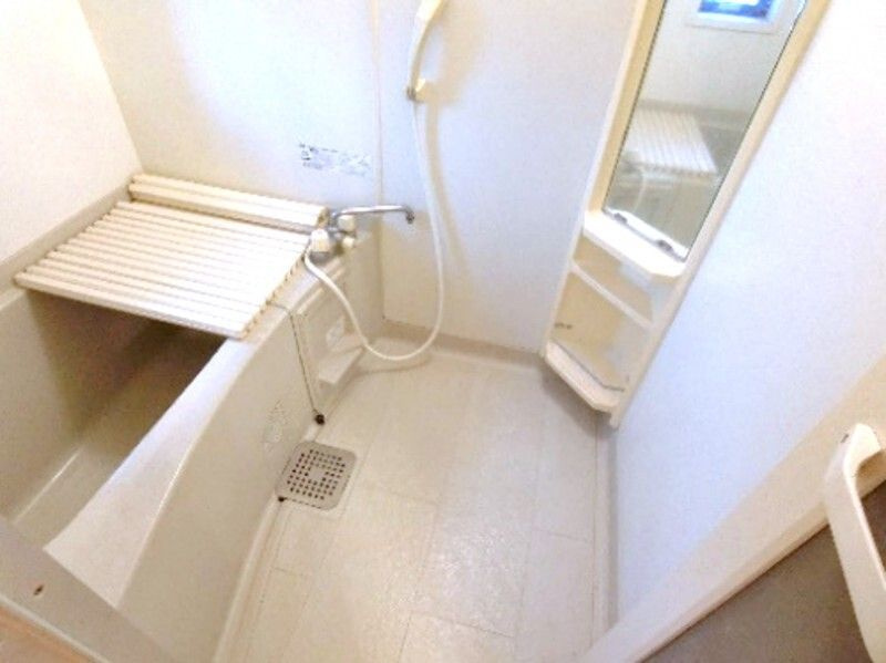 グリーンルーフの浴室