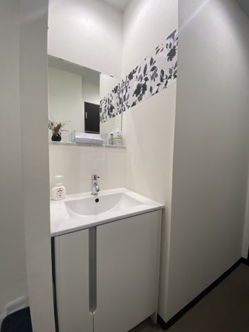 新宿WEST COURT（新宿ウエストコート）の洗面所