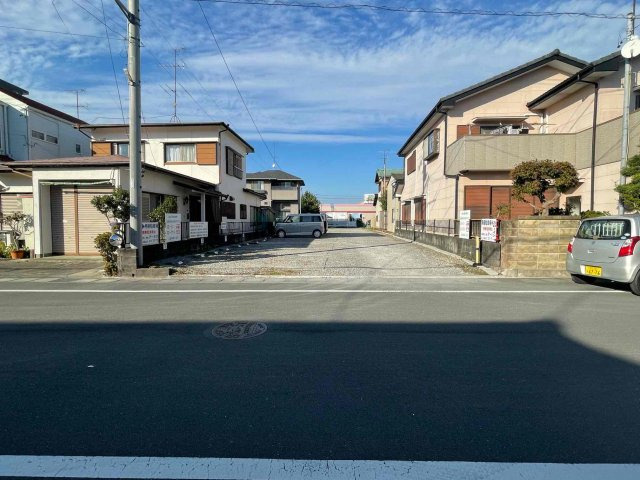 【駐車場】 | 出入口