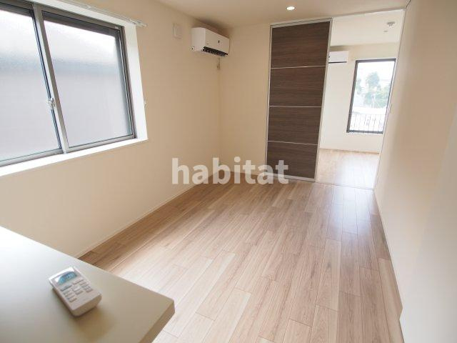 【居間・リビング】 | Seven Leaves白金台 | カウンターキッチンからはお部屋が一望できますよ(別部屋)