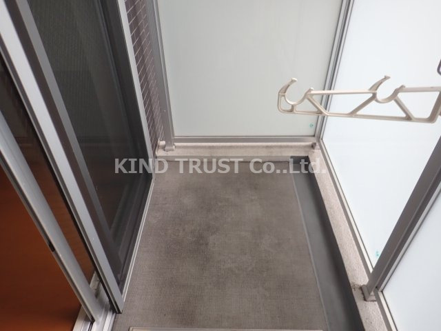 レジュールアッシュ梅田アクシアのバルコニー