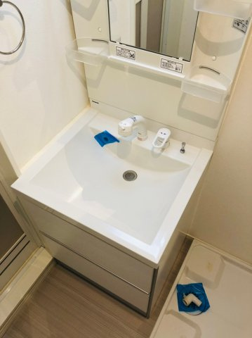 仲介手数料0！！Phil Glanzの洗面所