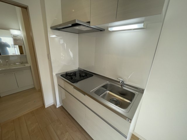 ラビーサイド武庫川のキッチン|入居中のため、別のお部屋の写真です。