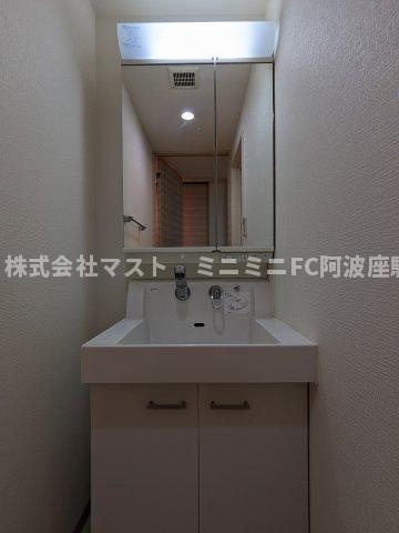 アクロス福島アーバンヒルズの洗面所