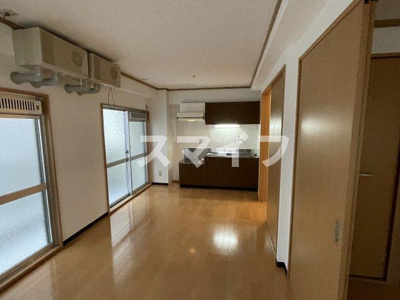 【居間・リビング】 | 清恒ビルWEST