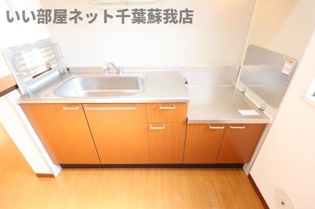 フレージェのキッチン|コンパクトなキッチンで掃除もラクラク
