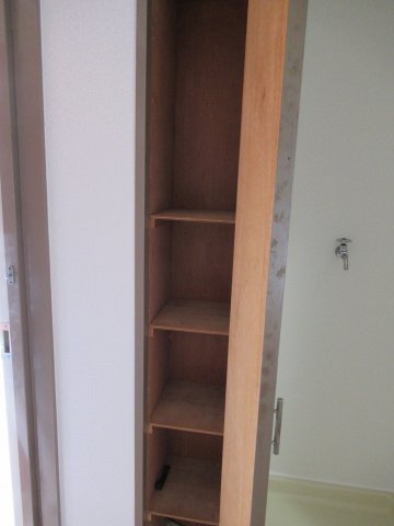 Eighty Eight 樋野本の玄関