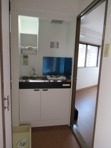 Eighty Eight 樋野本のキッチン