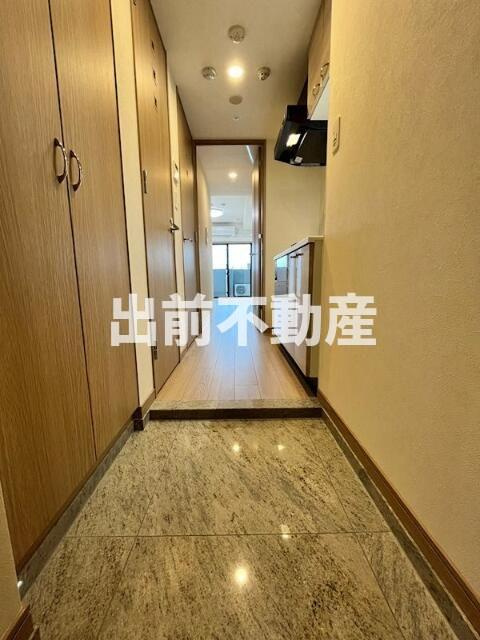 ルーブル池袋弐番館の玄関