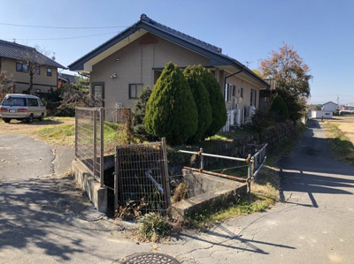 【前面道路含む現地写真】 | 佐久市中込権現堂中古住宅