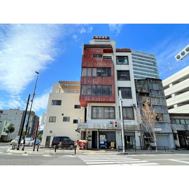 岐阜市美江寺町１丁目の店舗一部の外観