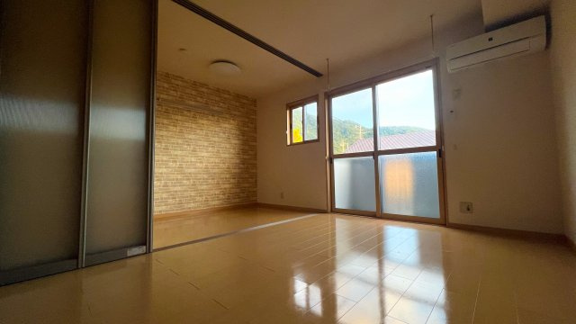 サンコート静浦Ａの居間・リビング