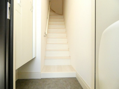 【玄関】 | アルレーヌ恵比須