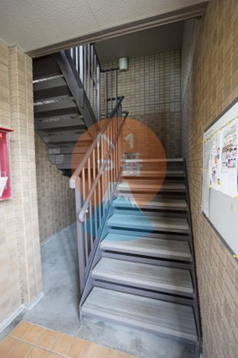 【その他】 | グランステラ | ネット無料。階段です。