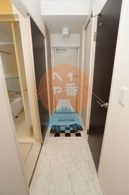 【その他】 | グランステラ | ネット無料。玄関と廊下です。