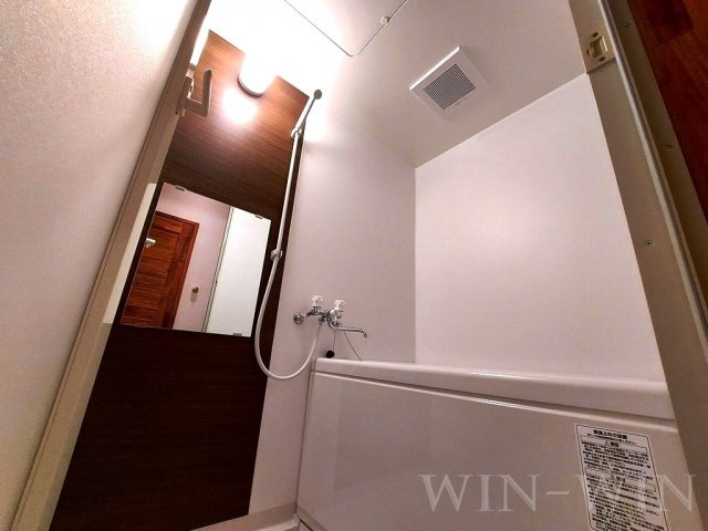 セザンヌ南栄の浴室