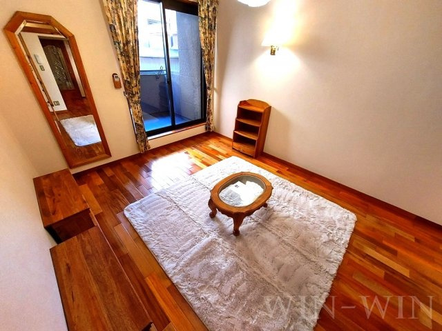 セザンヌ南栄の居間・リビング