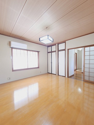 【居間・リビング】 | コーポ常松