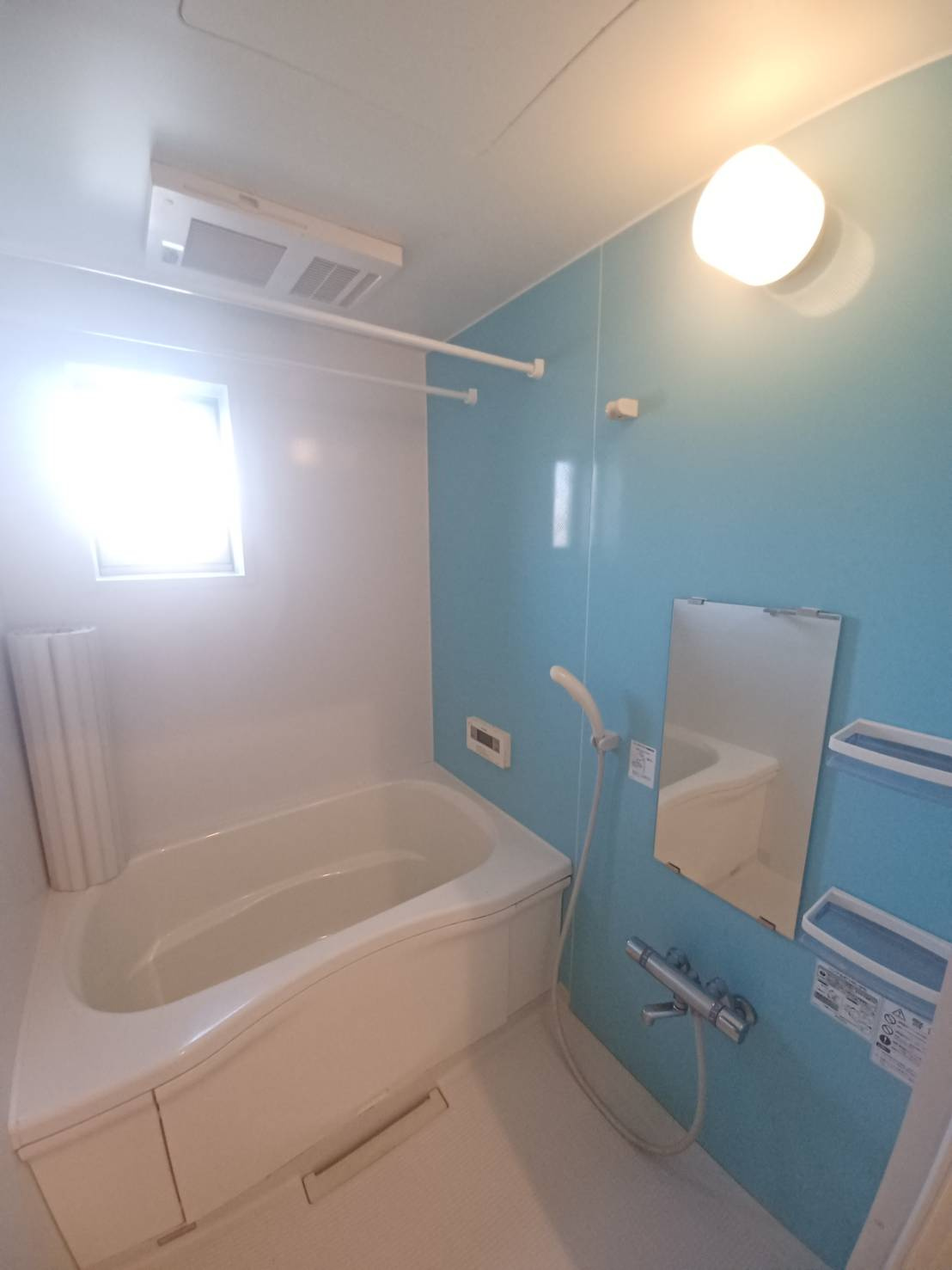 メゾンルチアの浴室