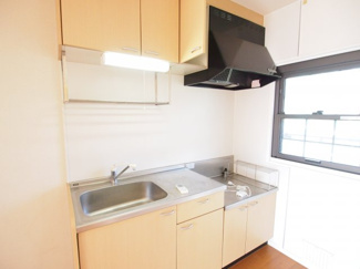 【キッチン】 | オークラ青山　Ｃ棟