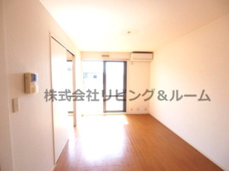 【居間・リビング】 | オークラ青山　Ｃ棟