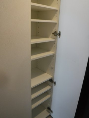 【玄関】 | コンポジット元住吉 | 反転のお部屋の参考写真となります。