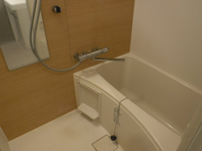 【浴室】 | コンポジット元住吉 | 反転のお部屋の参考写真となります。