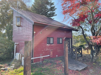 【外観】 | ２階建の離れ（室内は動画をご覧ください。）