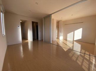 【居間・リビング】 | メゾン昴 | イメージ(別号室)