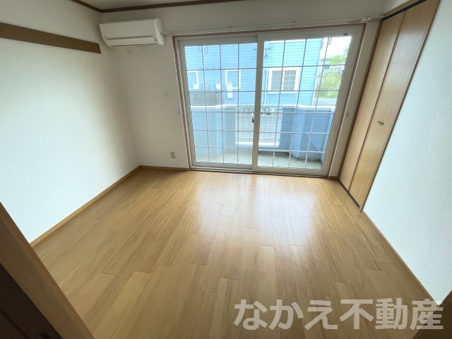【寝室】