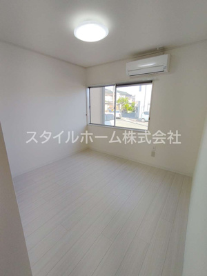 【内装】 | カーサいなりB | 別部屋写真です。