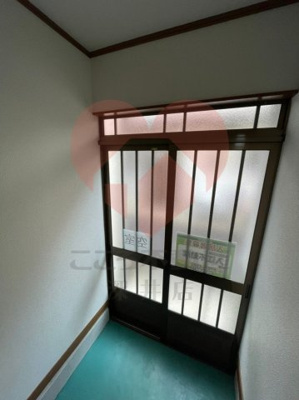 【玄関】 | 東大阪市御厨栄町２丁目貸家