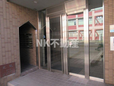 【エントランス】 | アルブル（荒本賃貸） | エントランスです