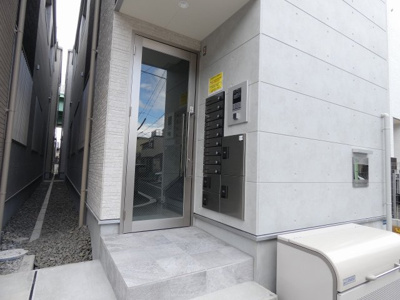 【エントランス】 | グロリア東海通