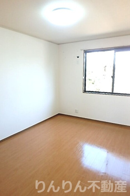 【居間・リビング】 | コスモタウンH | 居間です