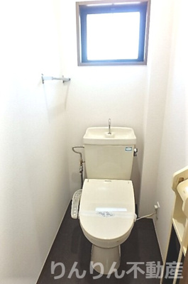 【トイレ】 | コスモタウンH | コンパクトで使いやすいトイレです