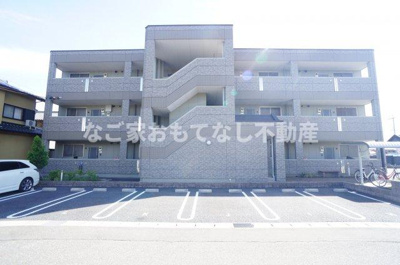 【外観】 | シャン ドゥ フルール | シャン ドゥ フルール
お問合せはなご家おもてなし不動産へ。シャンドゥフルール